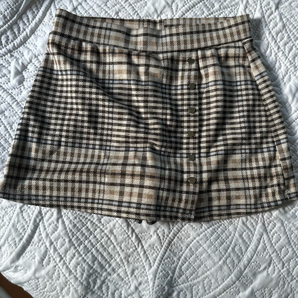 Plaid Button-Front Mini Skort